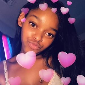 Meet your Posher, Mayyah